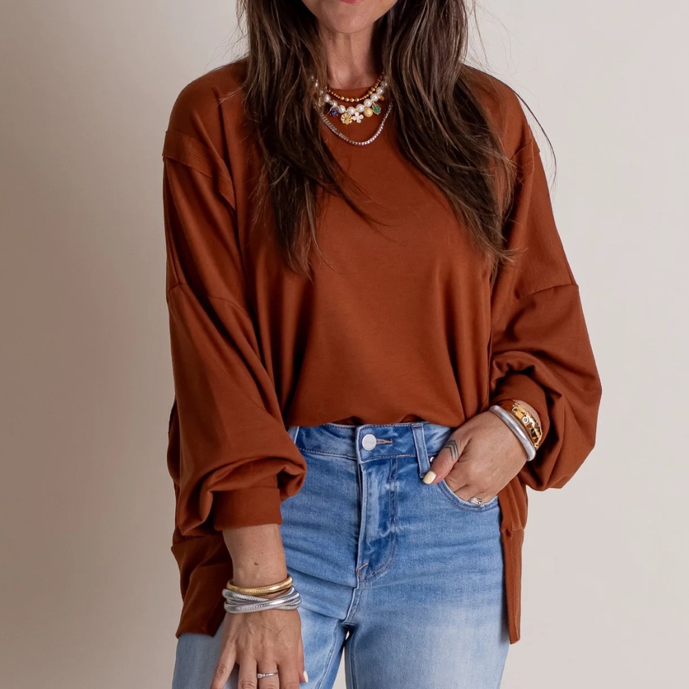 A. Byer Women's Rust Light Sweater